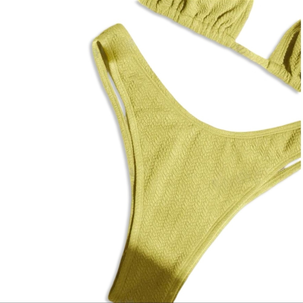 Yellow Lime Green Women’s Bikini Top and Bottom Set - Beaded top | Small | NWT - Picture 4 of 5